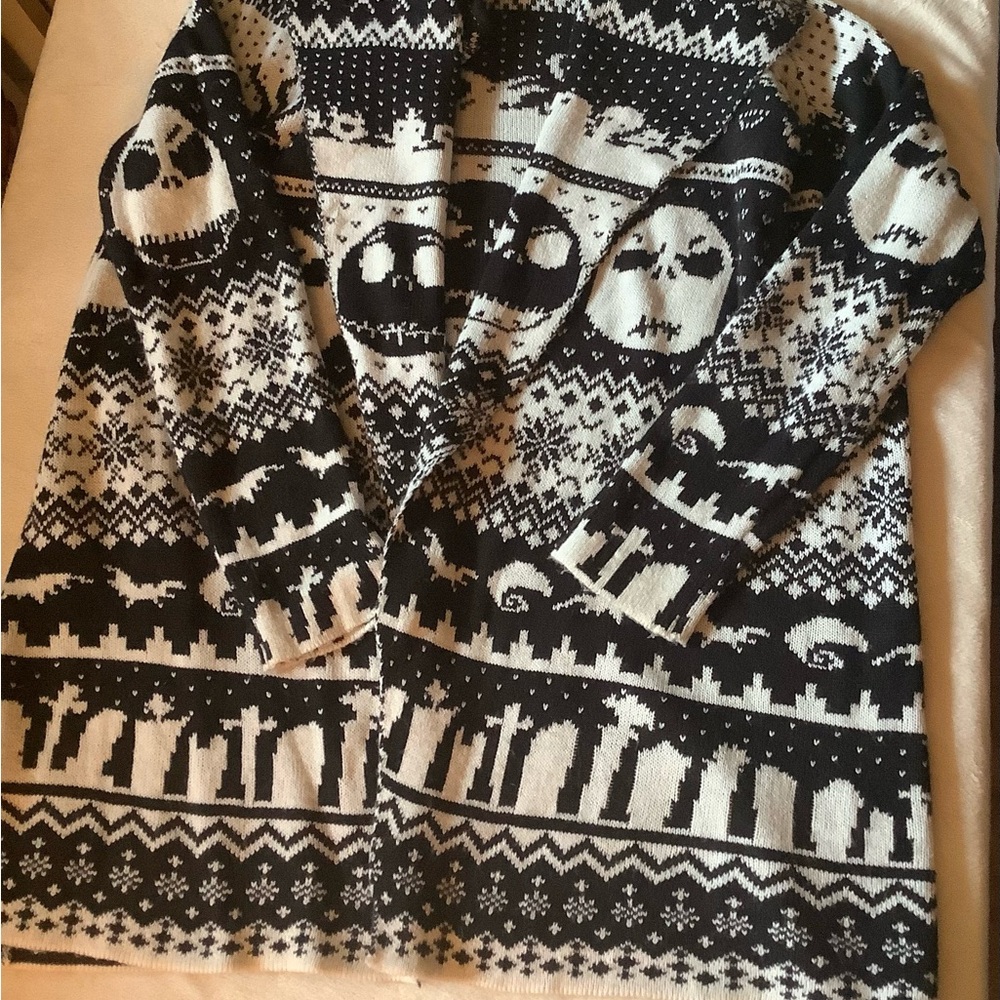 Disney’s Nightmare Before Christmas Knit Cardigan  Sweater Size Large